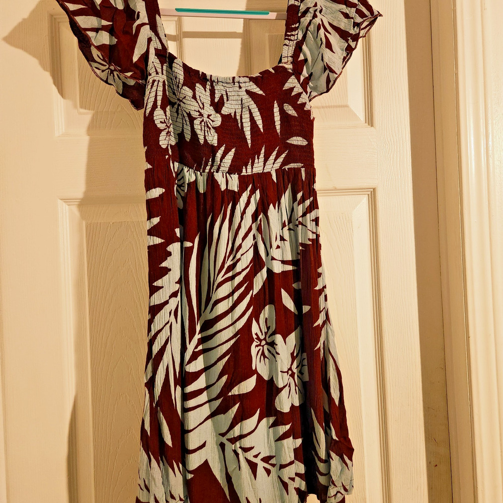 Roxy Women's Dress Burgundy with White Flowers M